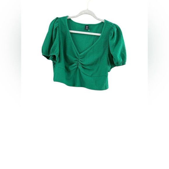 Shein Green Curve Crop Top Size 1X Large - Picture 3 of 9